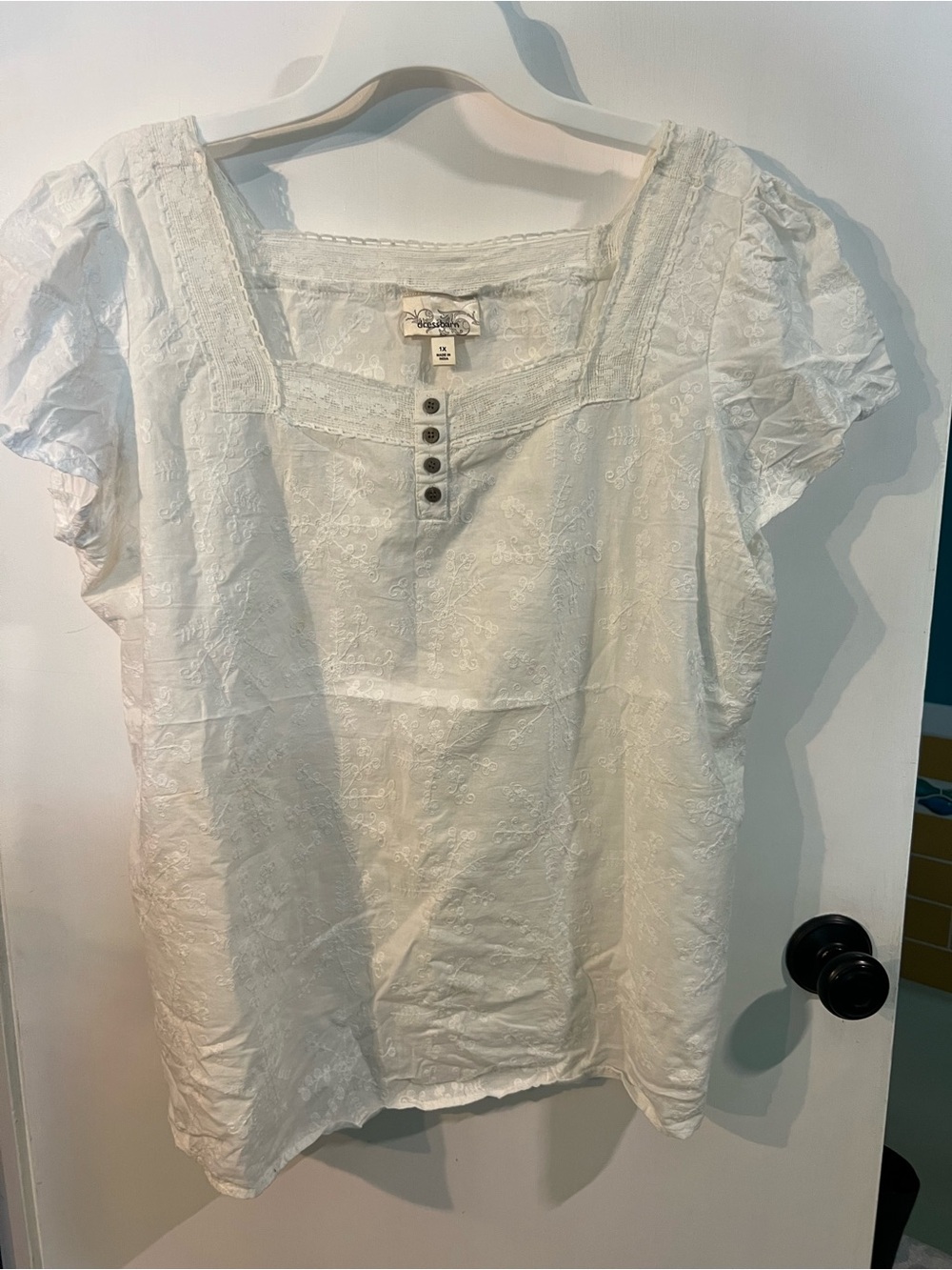 Dressbarn NWOT White Eyelet Square-Neck Women's Top